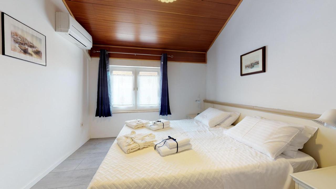 Lora Deluxe Superior 5 Star Apartment, Your Piece Of Heaven By The Sea & Park With Sea & Park View Novigrad Istria 외부 사진