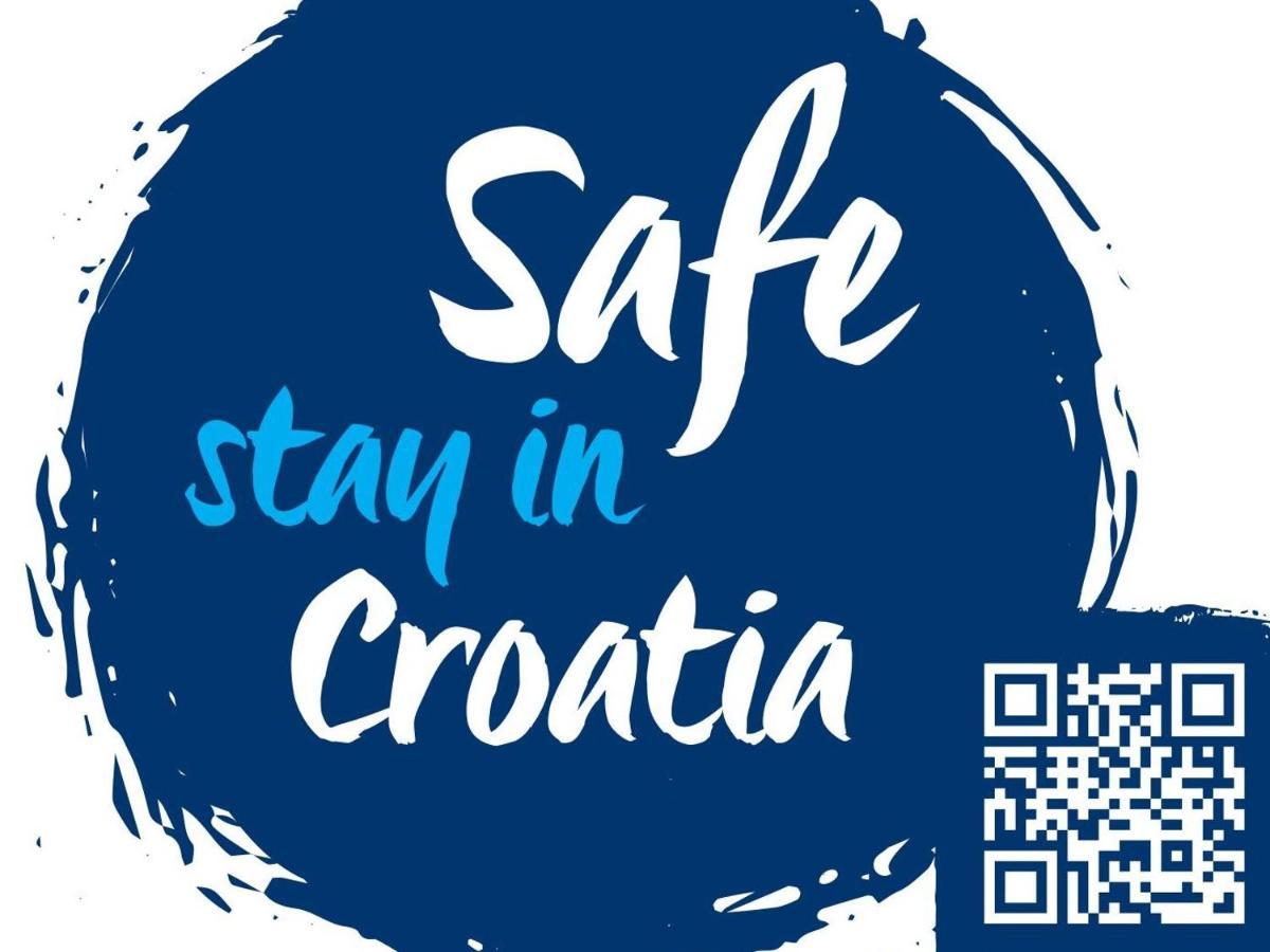 Lora Deluxe Superior 5 Star Apartment, Your Piece Of Heaven By The Sea & Park With Sea & Park View Novigrad Istria 외부 사진