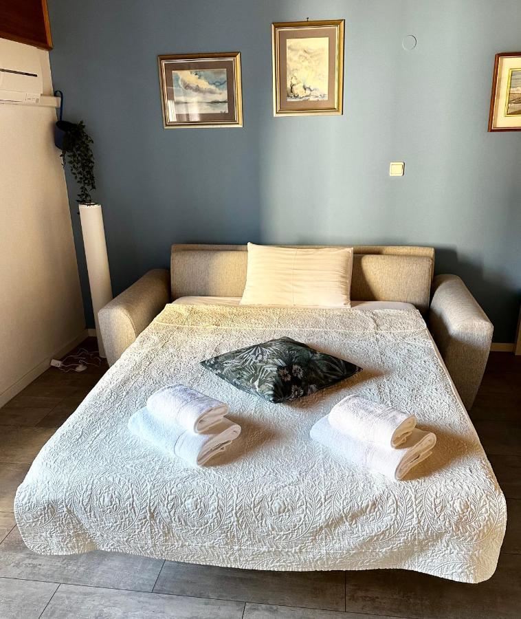 Lora Deluxe Superior 5 Star Apartment, Your Piece Of Heaven By The Sea & Park With Sea & Park View Novigrad Istria 외부 사진